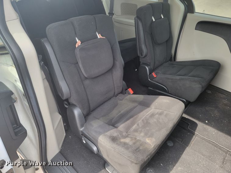 image for item ML9353 2015 Dodge Grand Caravan  van