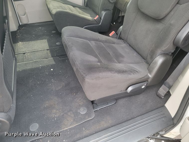 image for item ML9353 2015 Dodge Grand Caravan  van