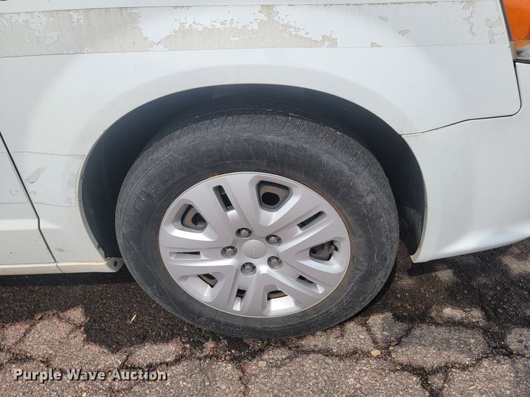 image for item ML9353 2015 Dodge Grand Caravan  van