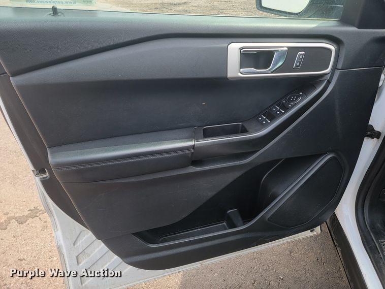 image for item ML9354 2020 Ford Explorer Police Interceptor  SUV