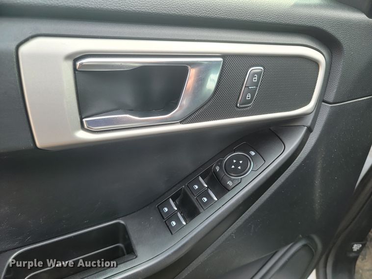 image for item ML9354 2020 Ford Explorer Police Interceptor  SUV