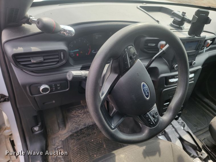 image for item ML9354 2020 Ford Explorer Police Interceptor  SUV