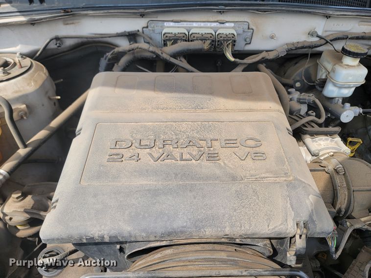 image for item ML9355 2010 Ford Escape XLT  SUV