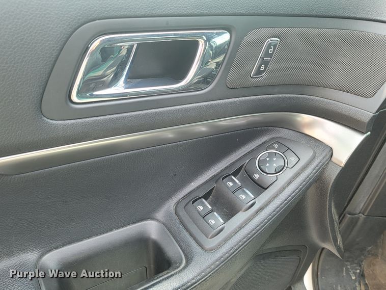 image for item ML9356 2016 Ford Explorer Police Interceptor  SUV