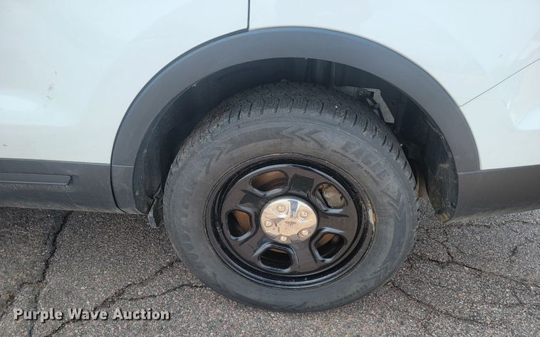 image for item ML9356 2016 Ford Explorer Police Interceptor  SUV