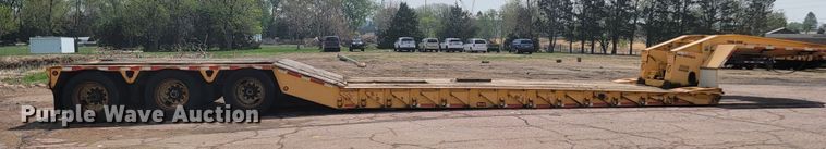 image for item ML9358 2007 Trailer King TK110HDG-543  lowboy equipment trailer