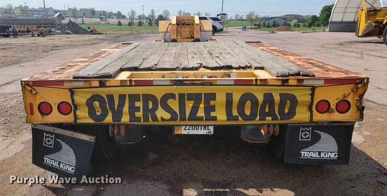 image for item ML9358 2007 Trailer King TK110HDG-543  lowboy equipment trailer