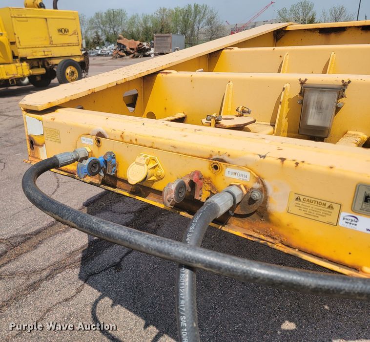 image for item ML9358 2007 Trailer King TK110HDG-543  lowboy equipment trailer