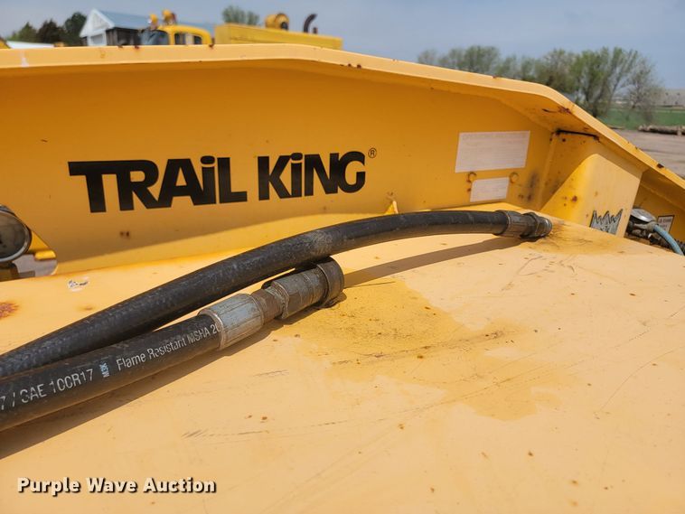 image for item ML9358 2007 Trailer King TK110HDG-543  lowboy equipment trailer