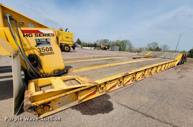 image for item ML9358 2007 Trailer King TK110HDG-543  lowboy equipment trailer
