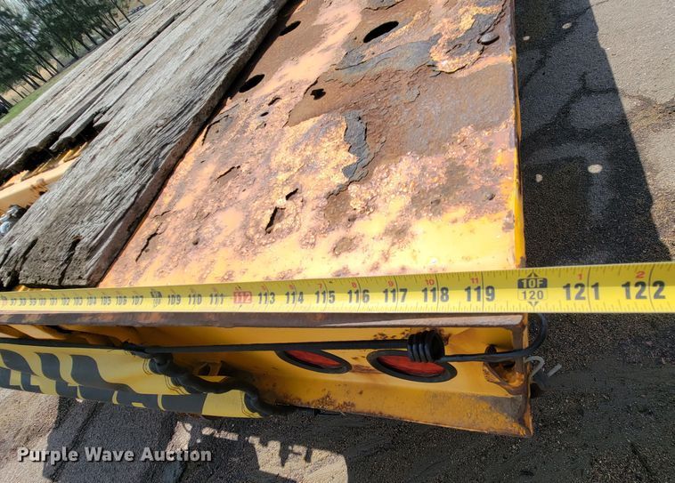 image for item ML9358 2007 Trailer King TK110HDG-543  lowboy equipment trailer