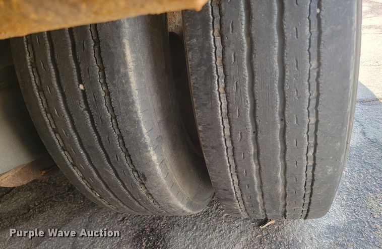 image for item ML9358 2007 Trailer King TK110HDG-543  lowboy equipment trailer