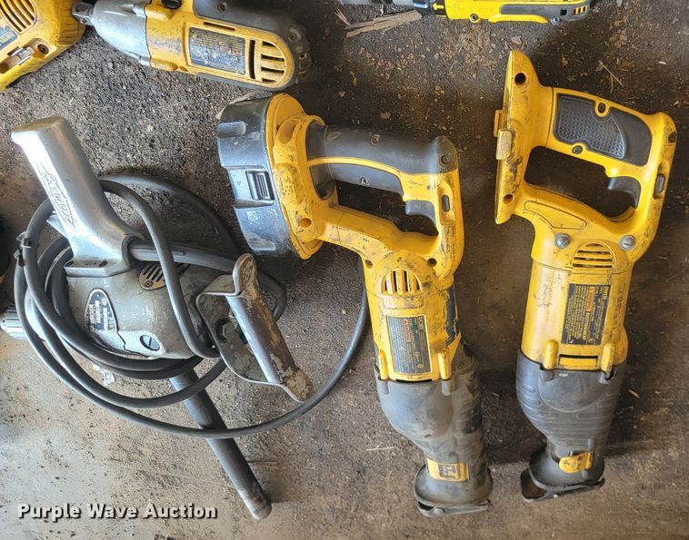 image for item ML9361 DeWalt  tools