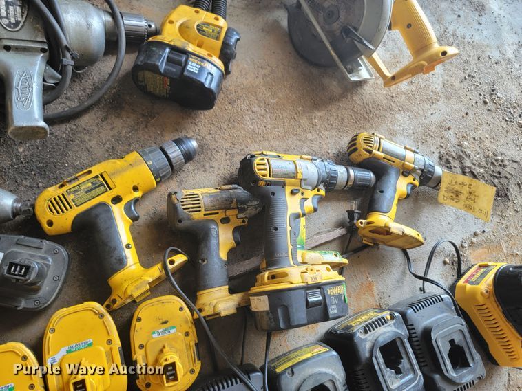 image for item ML9361 DeWalt  tools
