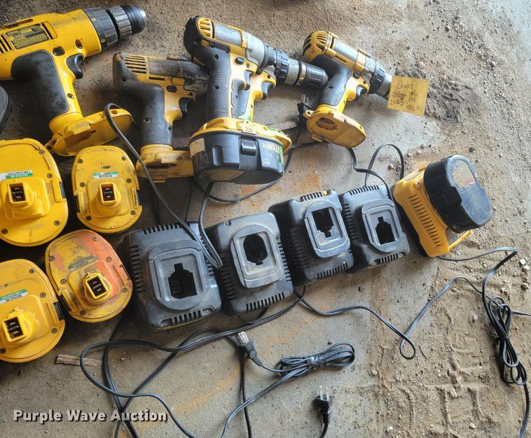 image for item ML9361 DeWalt  tools