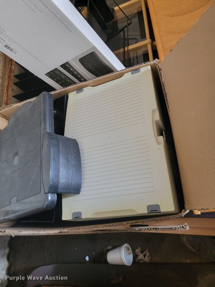 image for item ML9362 Office supplies