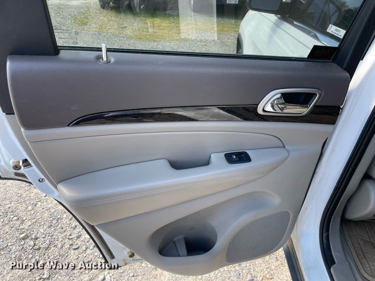 image for item MM9476 2013 Jeep Grand Cherokee Laredo  SUV