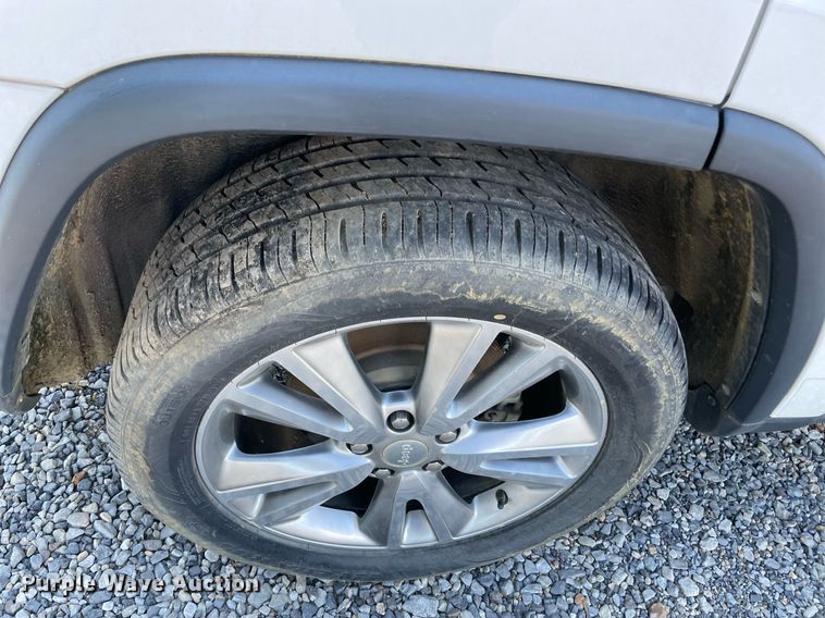 image for item MM9476 2013 Jeep Grand Cherokee Laredo  SUV