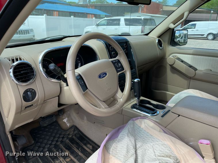 image for item MM9477 2010 Ford Explorer  SUV