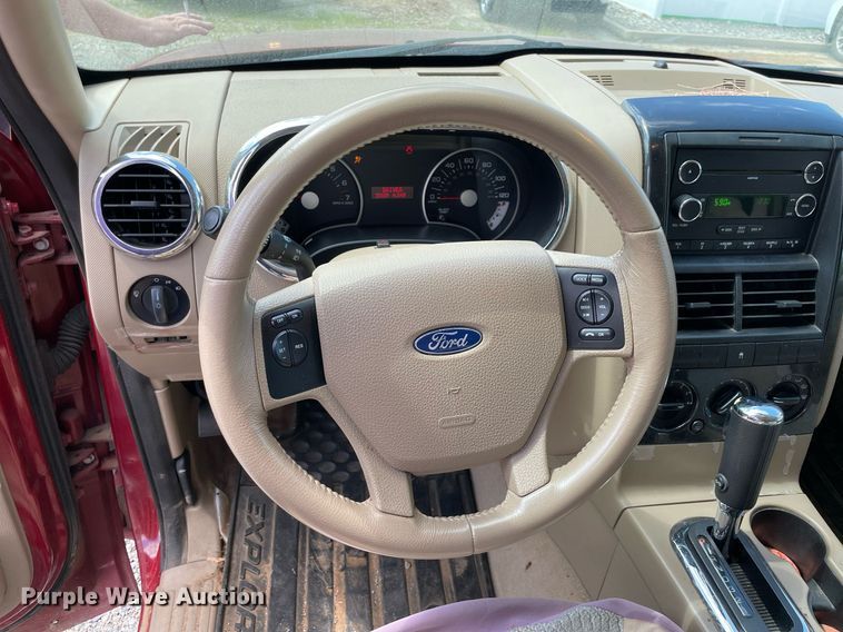 image for item MM9477 2010 Ford Explorer  SUV
