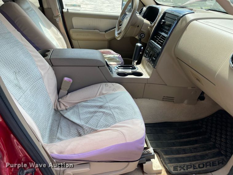 image for item MM9477 2010 Ford Explorer  SUV