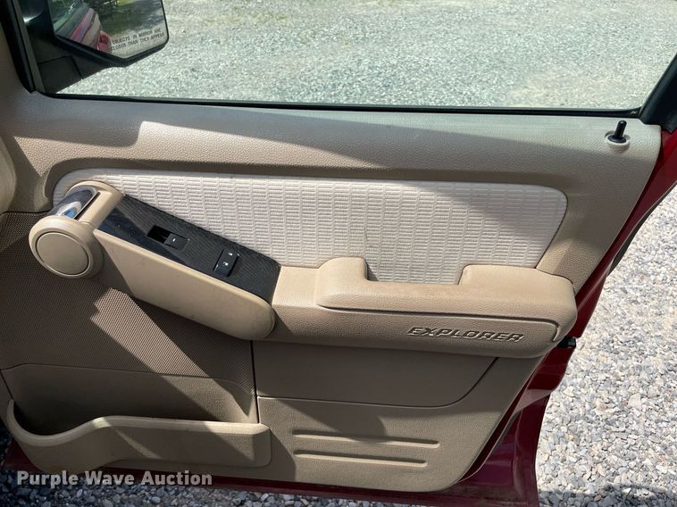 image for item MM9477 2010 Ford Explorer  SUV