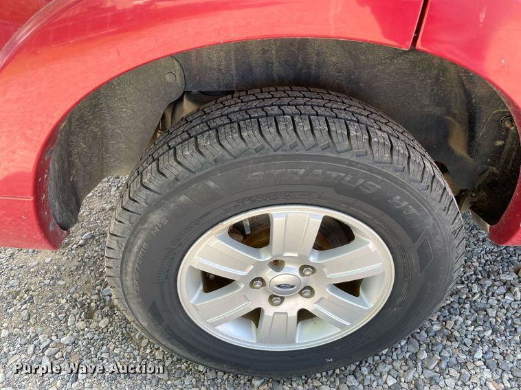 image for item MM9477 2010 Ford Explorer  SUV