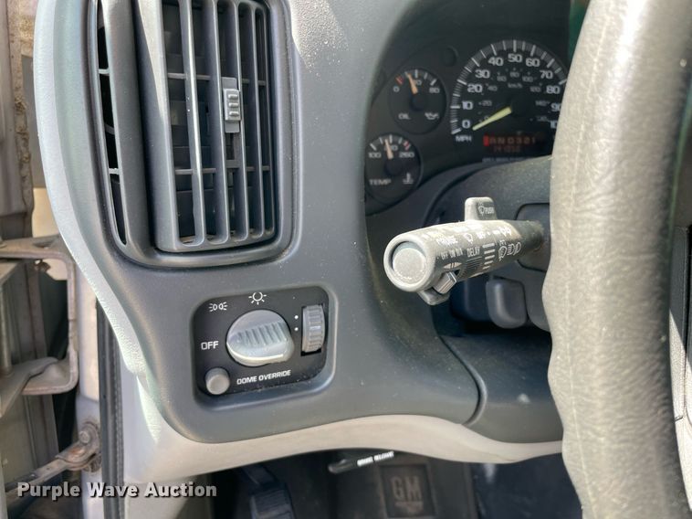 image for item MM9478 1998 Chevrolet Express  van