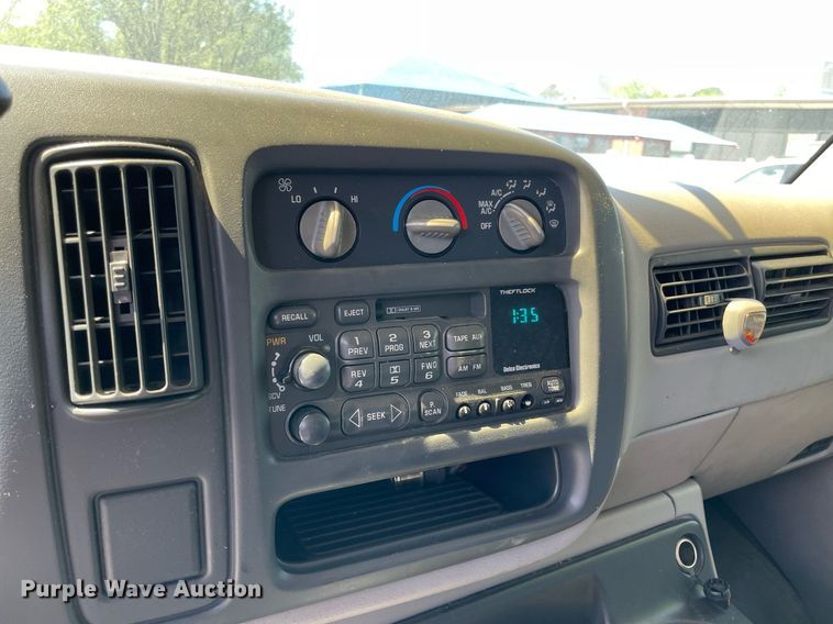 image for item MM9478 1998 Chevrolet Express  van