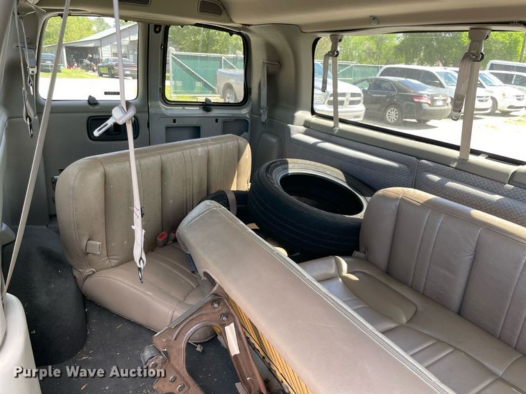 image for item MM9478 1998 Chevrolet Express  van