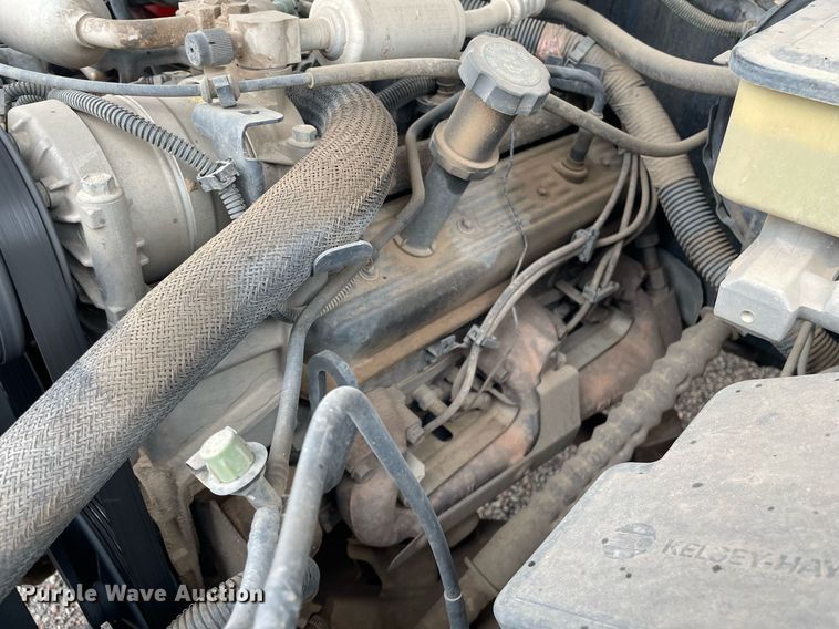 image for item MS9683 2000 Chevrolet C2500  pickup truck