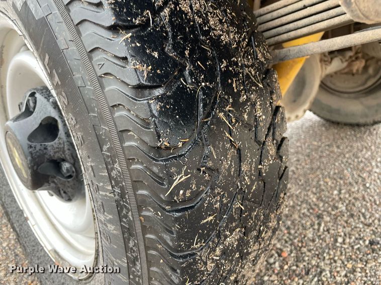 image for item MS9683 2000 Chevrolet C2500  pickup truck