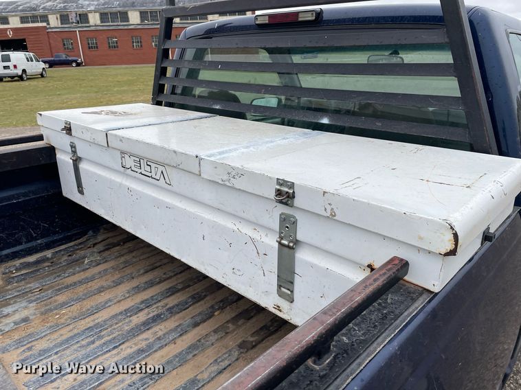 image for item MS9685 2000 Chevrolet C2500  pickup truck