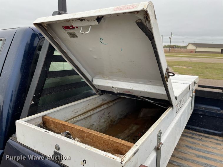 image for item MS9685 2000 Chevrolet C2500  pickup truck