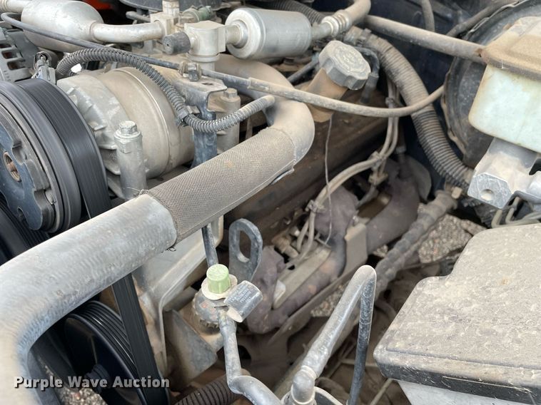 image for item MS9685 2000 Chevrolet C2500  pickup truck