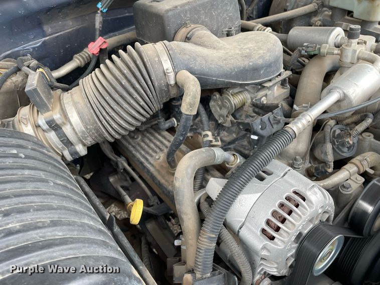 image for item MS9685 2000 Chevrolet C2500  pickup truck