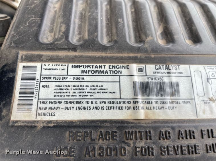 image for item MS9685 2000 Chevrolet C2500  pickup truck