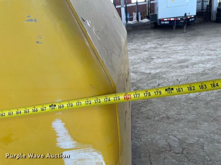 image for item MS9686 Hyster C530A  pneumatic roller