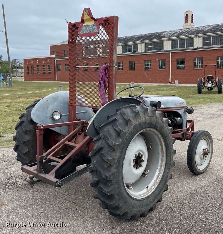 image for item MS9687 Ford 8N  tractor