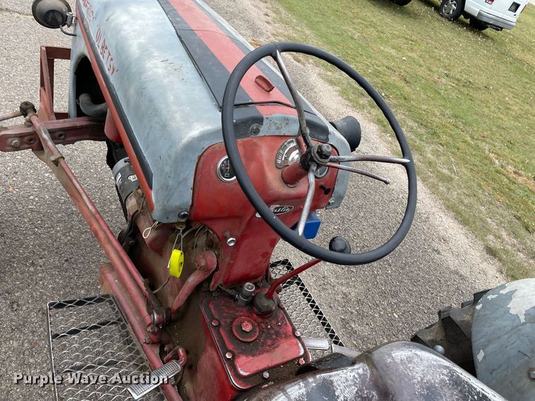image for item MS9687 Ford 8N  tractor