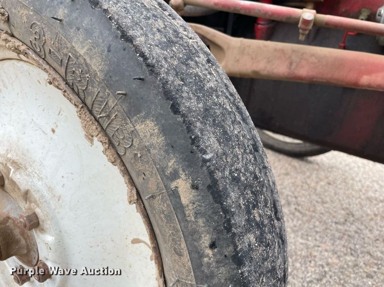 image for item MS9687 Ford 8N  tractor