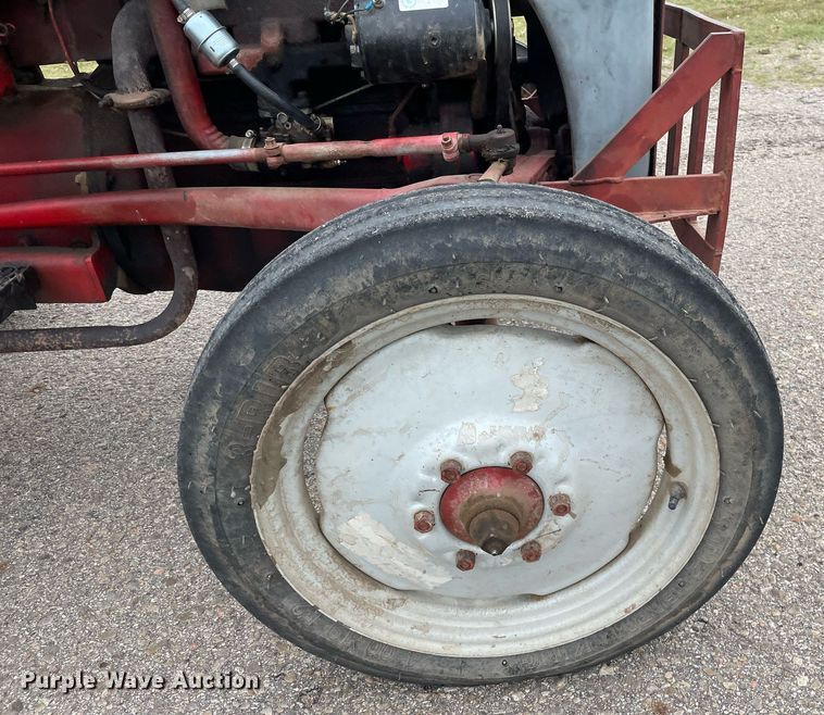 image for item MS9687 Ford 8N  tractor