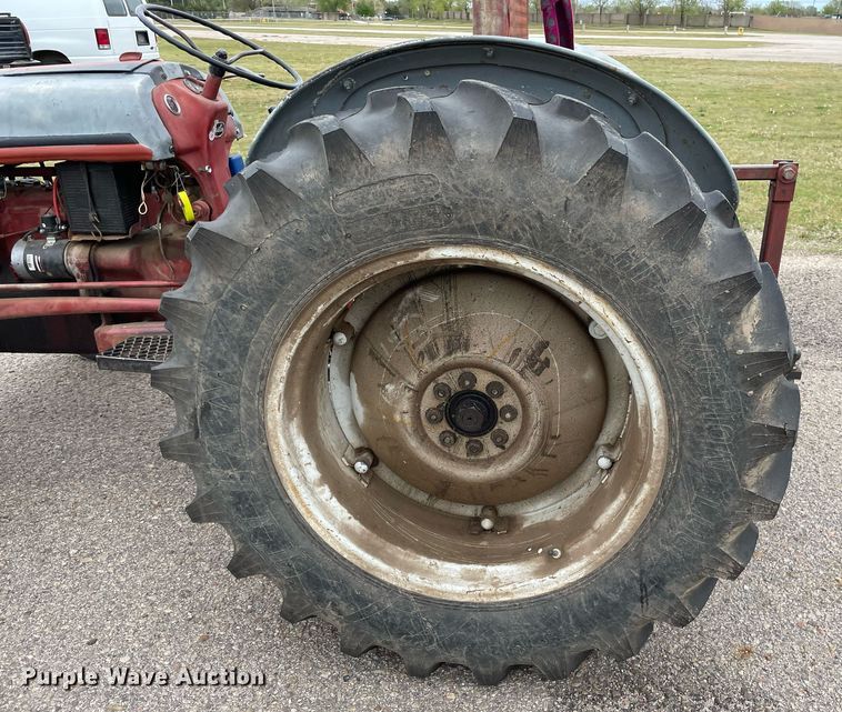 image for item MS9687 Ford 8N  tractor