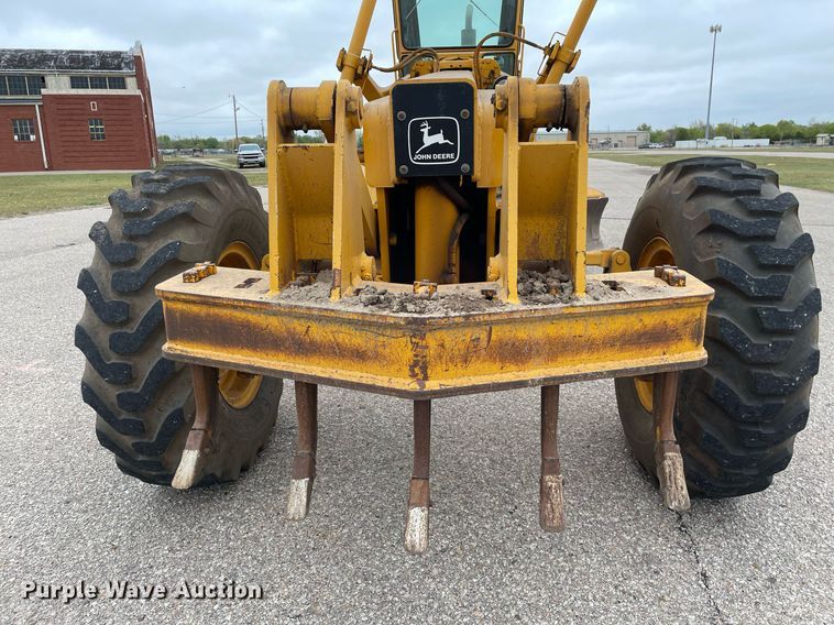 image for item MS9692 1984 John Deere 670A  motor grader