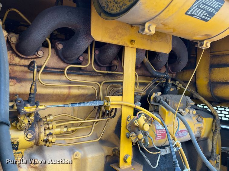 image for item MS9692 1984 John Deere 670A  motor grader