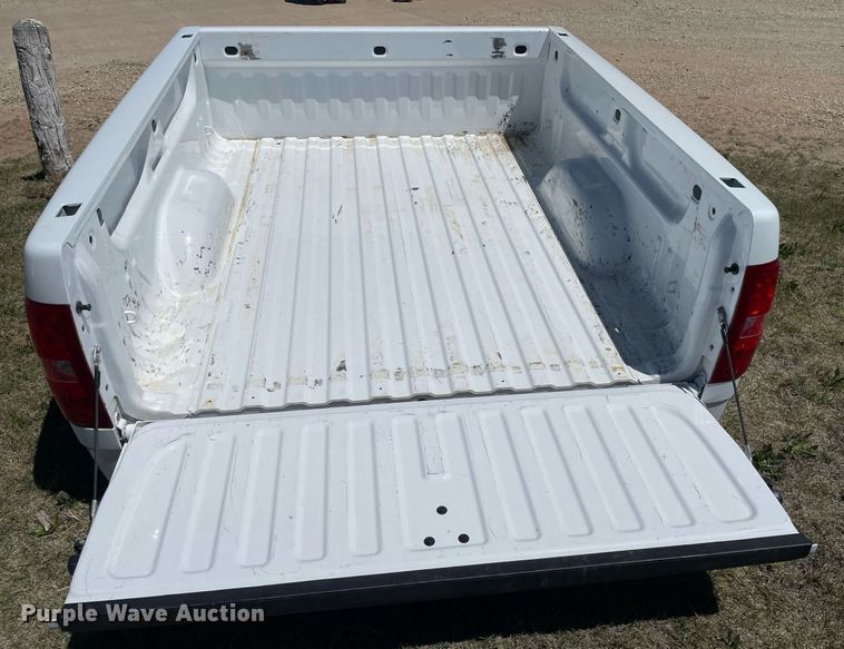 image for item MS9726 Chevrolet Silverado LS  pickup truck bed