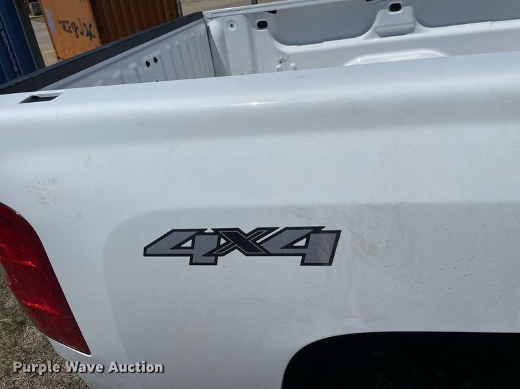 image for item MS9726 Chevrolet Silverado LS  pickup truck bed