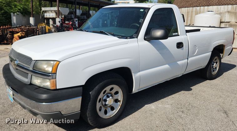 image for item MW9731 2005 Chevrolet Silverado 1500  pickup truck