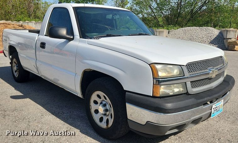 image for item MW9731 2005 Chevrolet Silverado 1500  pickup truck
