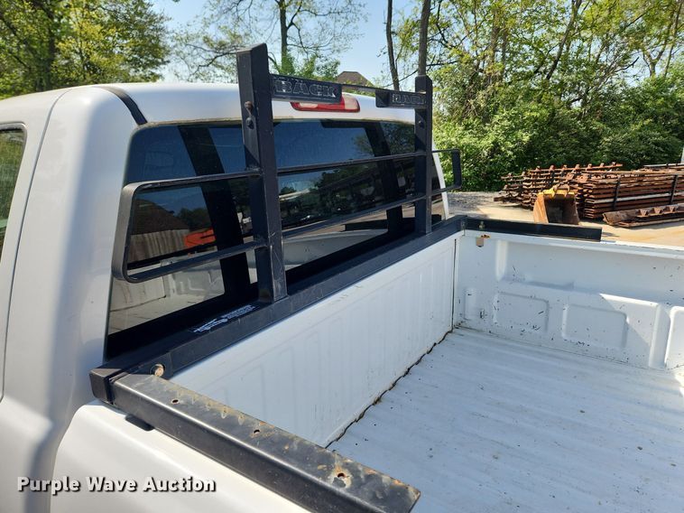 image for item MW9731 2005 Chevrolet Silverado 1500  pickup truck